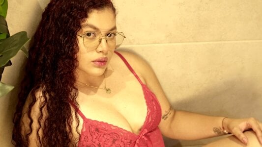 ZIA BEING SEXY de ZiaCarter_  5 Imagens