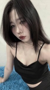 EllenFranklyn Public Pic 2