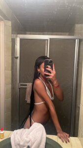 SkinnyLindah Public Foto 3