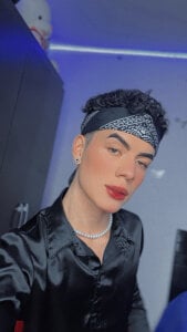 divine_philp77 ✨ Pic