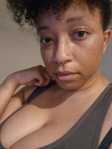 Marie-PetiteSweaty Selfies图片 5