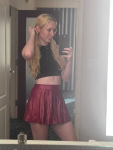 BrookeDillinger Public Immagine  7