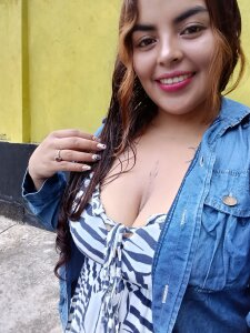 afrodita-hot25 Public Pic 2