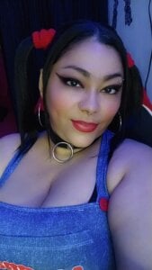 YIYI84 Public Fotka 2