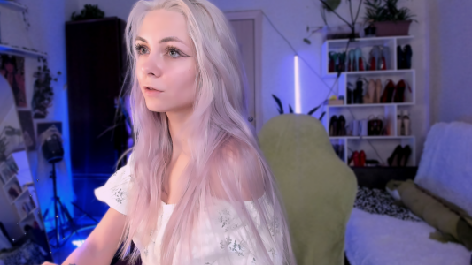 Frida_Femida Public Pic