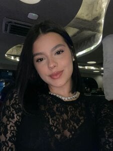 SophieCollins_1 about last night 🎀 Immagine  3