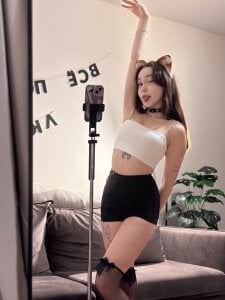 Peachy_Dream i wanna be your kitten Pic 3