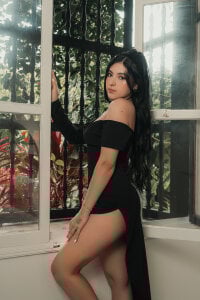 HaileyRoss_ Hailey🖤 Pic