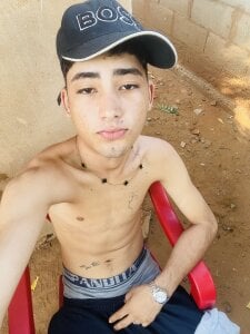 Su guapo od LosGansterBoys  2 snímek