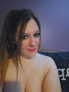 CorrieLodge Moi xxxooo Pic 2