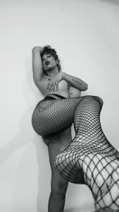 Allisonpetite1 Public Pic 9