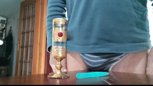 jhonschen's Fondo calice che allarga il mio prepuzio Sex Photo 1