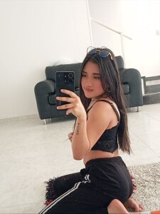 Miniprinceslatinass sex perla Pic 2