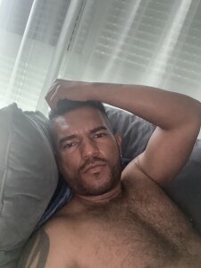 escaliburt40 Public Pic