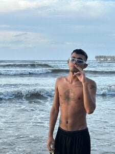 nice de invictu_mastercum420  Imagens