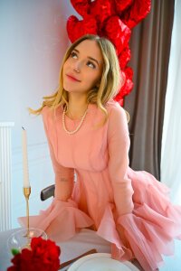 sassy_cutie captivated by romance...💕 Pic 3