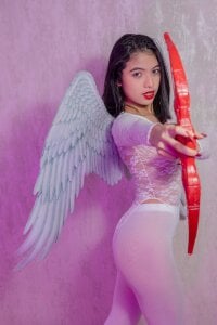 Zenith_glow 𝑯𝒂𝒑𝒑𝒚 𝒗𝒂𝒍𝒆𝒏𝒕𝒊𝒏𝒆'𝒔 𝒅𝒂𝒚 Poză