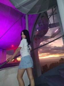 MeganR_ My days and sunsets taste like skin Poză 3