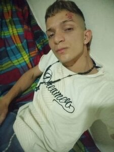 Straight_Guy22 Public Pic