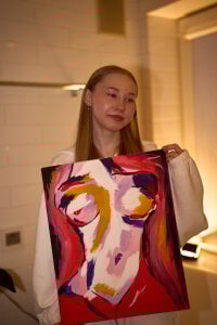 SageSnachez Public টি ছবি