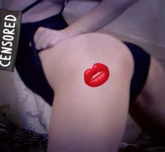 HornyCumBitchPublic图片