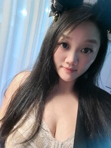 Lily-521 Public Foto