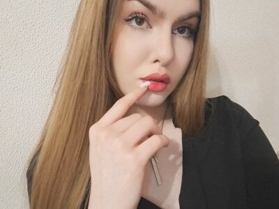 Zdjęcia CarlineKhalsa Public:  2