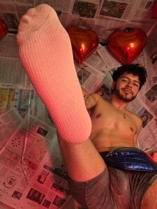 EliotkinkyのFEETの枚の写真