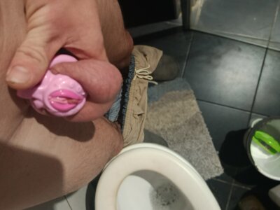 SissySolut Public Pic 4