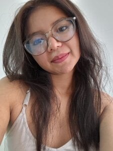 Zoow_bluussh Do you like my eyes? Pic 4