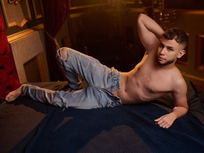 Maxcole_07 hot Gambar 2