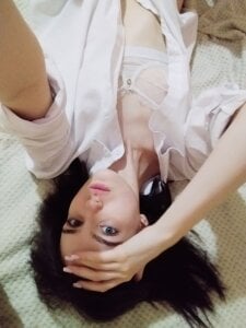 DarylBraddy Girls love to wake up in a white shirt! Foto 4