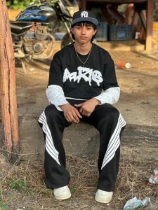 Sexy boy de Noa_03  6 Imagens