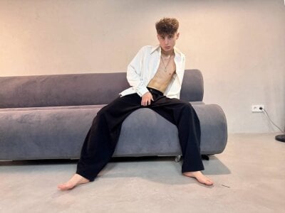 crisp1n ✨Offline fantasy✨ Pic