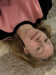 Cutie_Ellis Public Pic 3