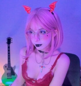 bluelen 🥀🫀💌Valentine's Vibes 🌸🍰🩷 Gambar 4