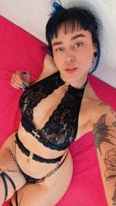 Public de Hillary_Rose_  5 Imagens