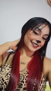 samantha_hotty_ Public Pic 4