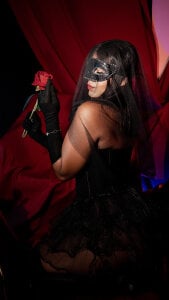 kylie_soraya Royal Discipline Pic 5