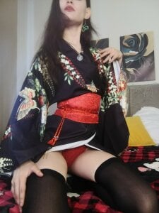Emily_Strikeee dark kimono and red lingerie🥵💖 صورة واحدة|Emily_Strikeee dark kimono and red lingerie🥵💖 صورتان|Emily_Strikeee dark kimono and red lingerie🥵💖  2 صور|Emily_Strikeee dark kimono and red lingerie🥵💖  2 صورة