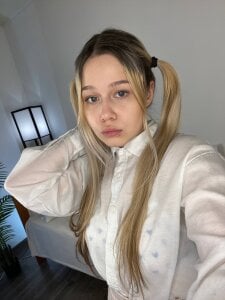 Love_audirs6 cute student Pic 4