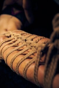 Iam_Lyan_ shibari Pic 5