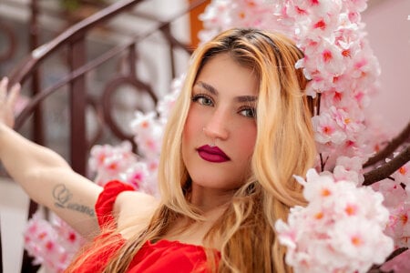 Camila_Russoo 🌺🌺🌺 Gambar