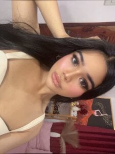 Mia_Akilah21 Cutie face of myself Hình 4