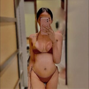 AnnaBelleford Public Hình