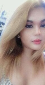 AmazingDivina Public Pic 5