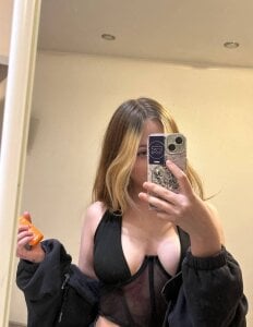 LustfulBambi Public Foto