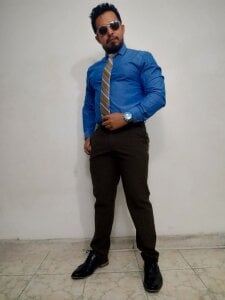 KalethBigDick Brown and blue suit Pic