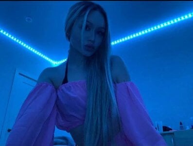 EasterEliot Public Pic 3