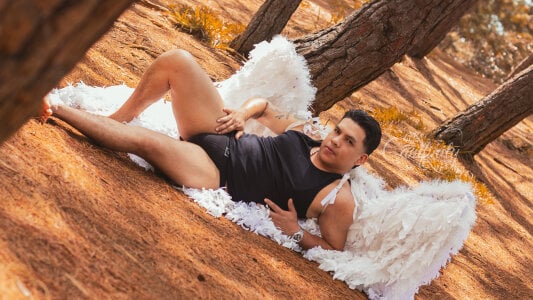 Dominic_Taylor_ Angel Gone Wild🖤🪽 Pic 9